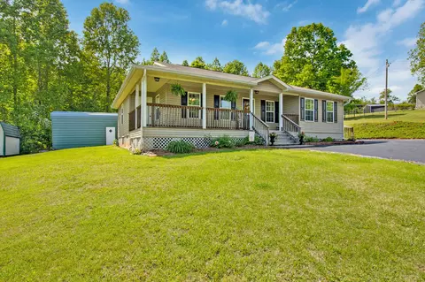 1997 Kings Hill Rd, Spring City, TN 37381