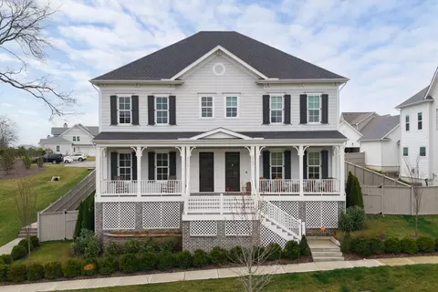 2115 Hollydale Aly, Franklin, TN 37064