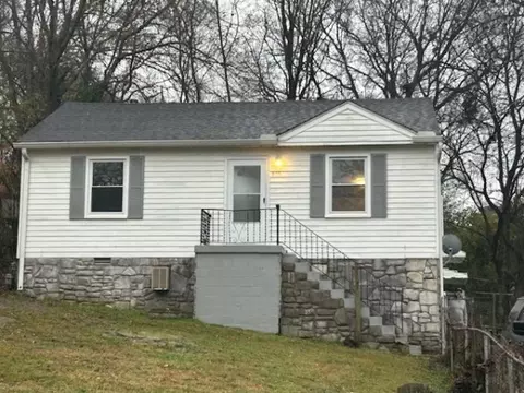930 Sharpe Ave, Nashville, TN 37206