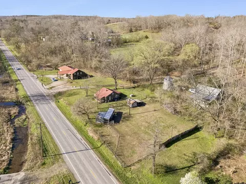 852 Highway 100 W, Centerville, TN 37033