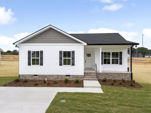 945 Wilkie St N, Mcewen, TN 37101