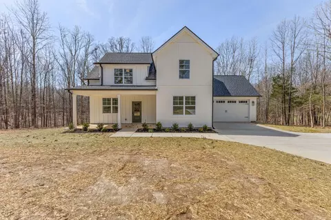 1033 Walnut Grove Rd, Dickson, TN 37055