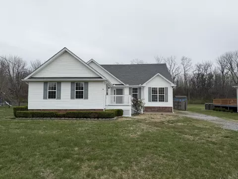 114 Poplar St, Portland, TN 37148