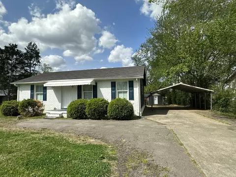 130 E St, Clarksville, TN 37042
