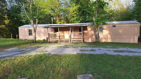 342 E Little Richland Rd, Waverly, TN 37185
