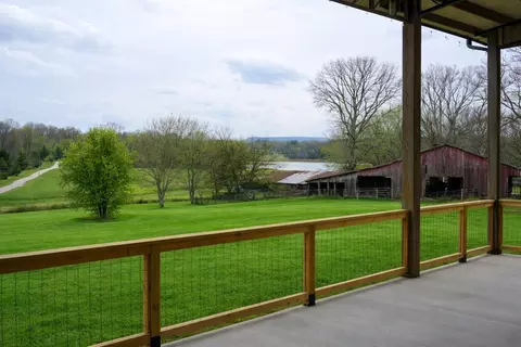 94 Eagle View Ln, Mcminnville, TN 37110