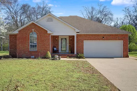 513 Autumndale Dr, Gallatin, TN 37066