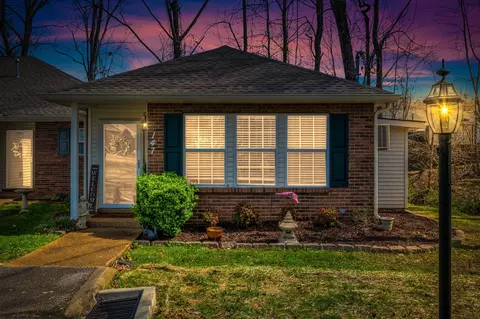 147 Eastdale Ln, Dickson, TN 37055