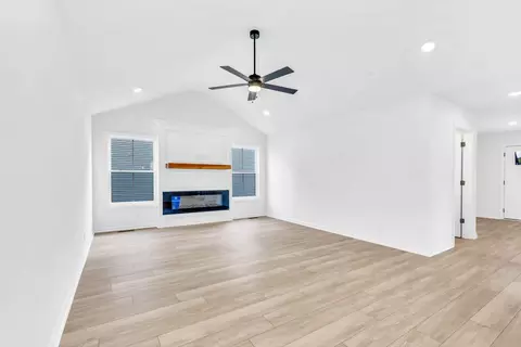 1154 Tybee Dr, Clarksville, TN 37042
