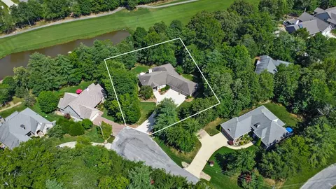 44 Inwood Ct, Crossville, TN 38558