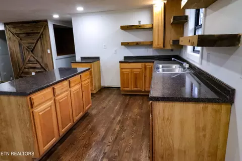 101 Steele Rd, Greenback, TN 37742 photo 7