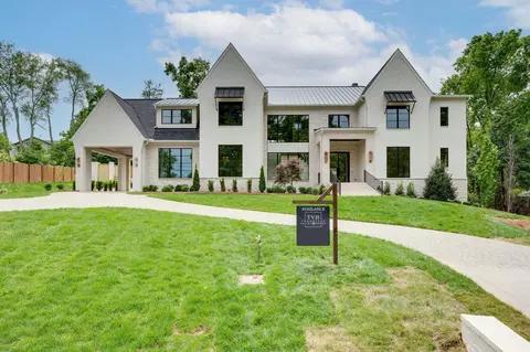 1135 Duncanwood Dr, Nashville, TN 37204