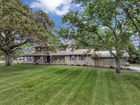1693 Coles Ferry Pike, Lebanon, TN 37087