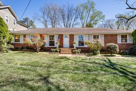 655 Mcmurray Dr, Nashville, TN 37211