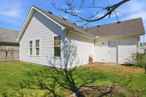 Exterior - 5079 Tabitha St, Murfreesboro, TN 37129 photo 3 of 3