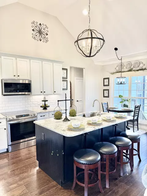 Kitchen - 7503 Chowning Rd, Springfield, TN 37172 photo 6 of 9