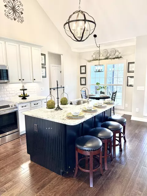 Kitchen - 7503 Chowning Rd, Springfield, TN 37172 photo 5 of 9