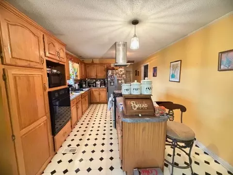 Kitchen - 2575 Spur Rd, Decherd, TN 37324 photo 1 of 1