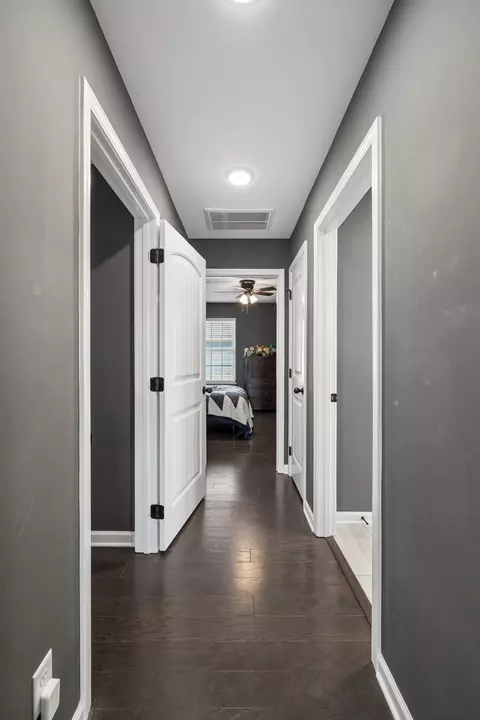 Entry Way - 145 Diane Loop, White Bluff, TN 37187 photo 3 of 4