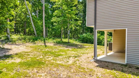 Exterior - 108 Cherry Blossom Way, Dickson, TN 37055 photo 3 of 5