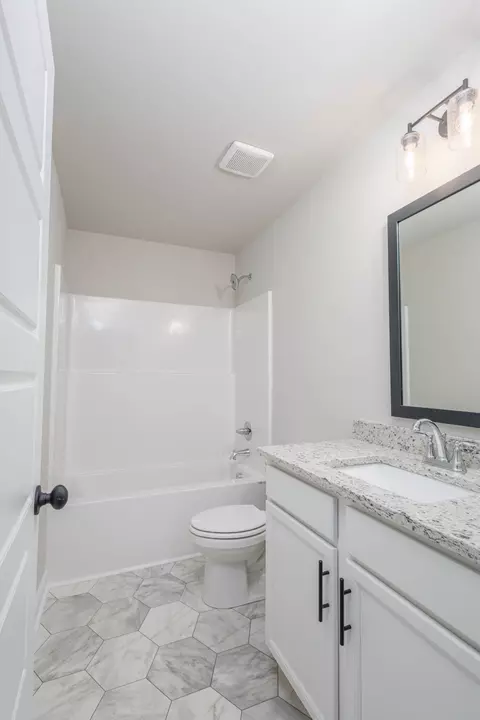 Bath - 108 Cherry Blossom Way, Dickson, TN 37055 photo 5 of 5