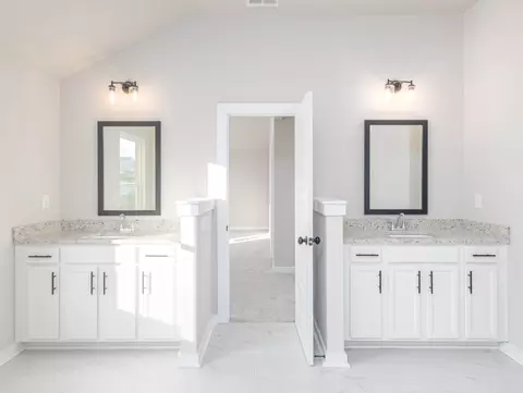Bath - 108 Cherry Blossom Way, Dickson, TN 37055 photo 1 of 5