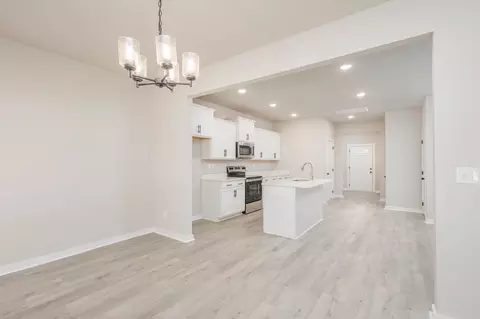 Dining - 108 Cherry Blossom Way, Dickson, TN 37055 photo 2 of 2