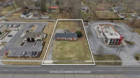 1505 N Jackson St, Tullahoma, TN 37388