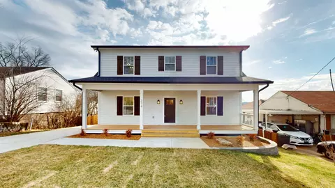 274 38th Ave N, Nashville, TN 37209