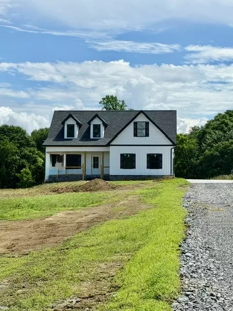 650 Jefferson Rd, Smithville, TN 37166