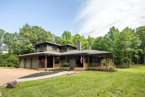 925 Bell Meade Dr, Eads, TN 38028