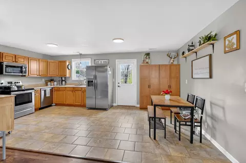 Kitchen - 115 Spanish Ct, Dickson, TN 37055 photo 1 of 4