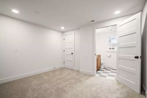 Bedroom - 2302 Ruth St, Springfield, TN 37172 photo 5 of 8