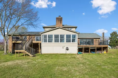Exterior - 711 Warrior Dr, Murfreesboro, TN 37128 photo 12 of 21