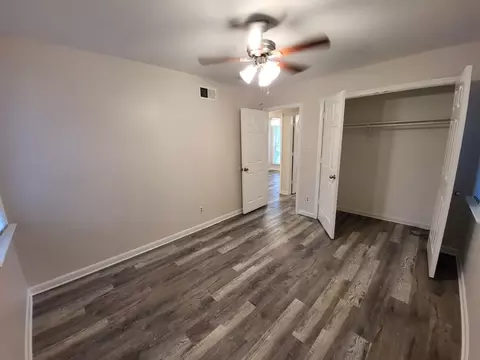 4587 Sumner Wells Rd, Memphis, TN 38118