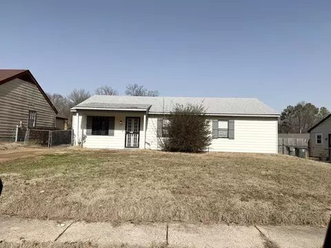 3326 Ridgemont Rd, Memphis, TN 38128