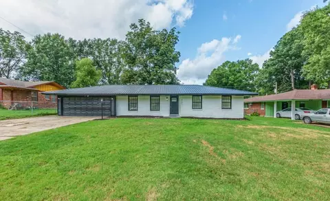 4351 Alice Dr, Memphis, TN 38109