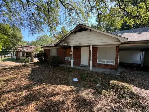 2920 Goodlett Rd, Memphis, TN 38118