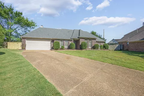 7423 Topaz Cv, Memphis, TN 38125