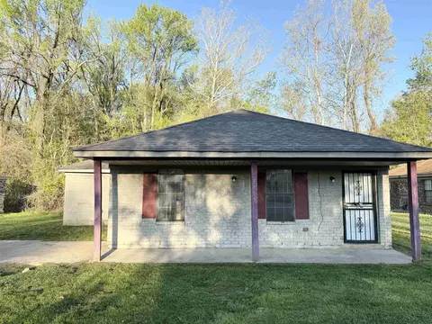 3755 Kerwin Dr, Memphis, TN 38128 photo 2
