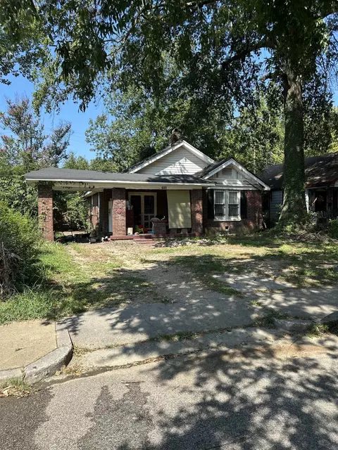 699 Kent St, Memphis, TN 38111
