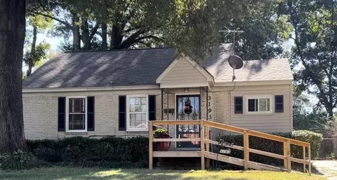 3193 Lamphier Ave, Memphis, TN 38112