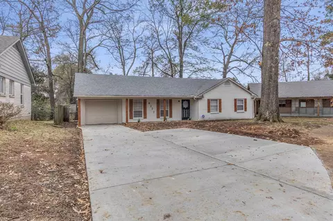 4227 Oxbow Cv, Memphis, TN 38128