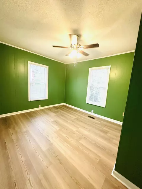 8827 E Brainerd Rd, Chattanooga, TN 37421 photo 25
