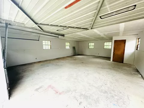 8827 E Brainerd Rd, Chattanooga, TN 37421 photo 38