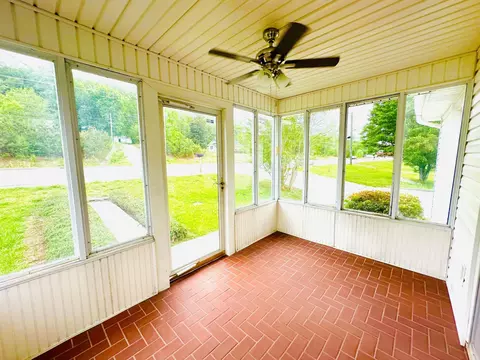 8827 E Brainerd Rd, Chattanooga, TN 37421 photo 33