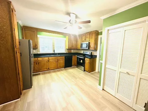 8827 E Brainerd Rd, Chattanooga, TN 37421 photo 15