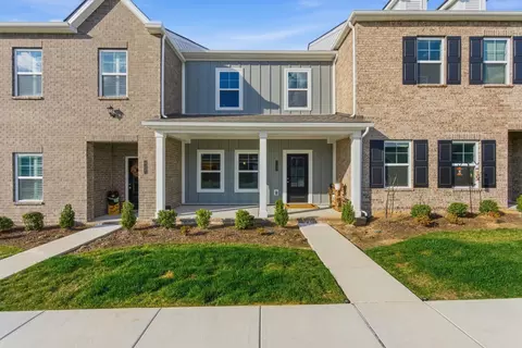 725 Coburg Pvt St, Gallatin, TN 37066