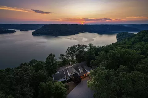 View/Area - 2183 Backbone Rd, Sparta, TN 38583 photo 3 of 4