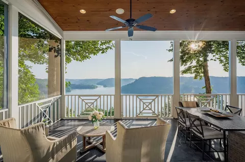 Exterior - 2183 Backbone Rd, Sparta, TN 38583 photo 7 of 16